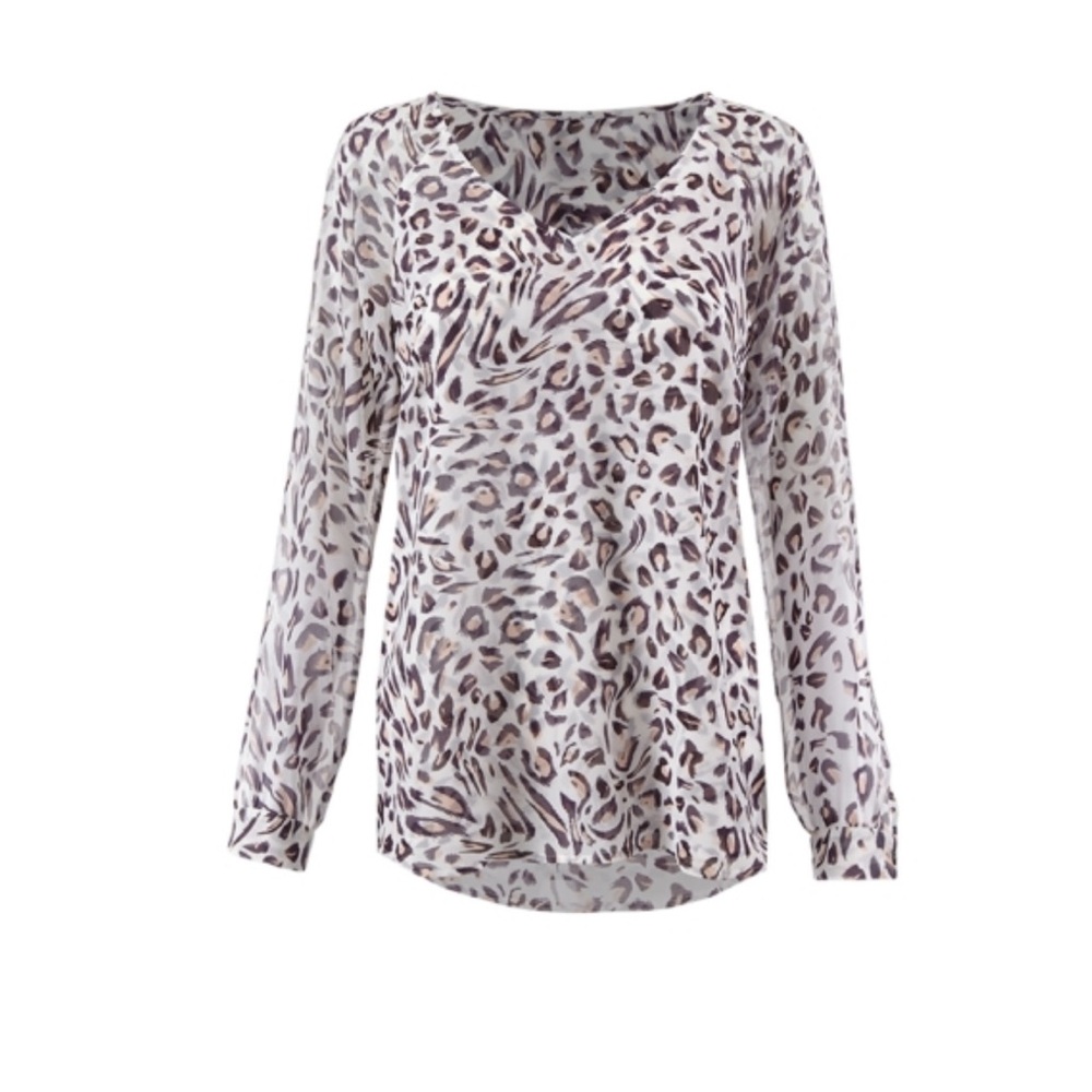 Cabi glamour blouse size medium